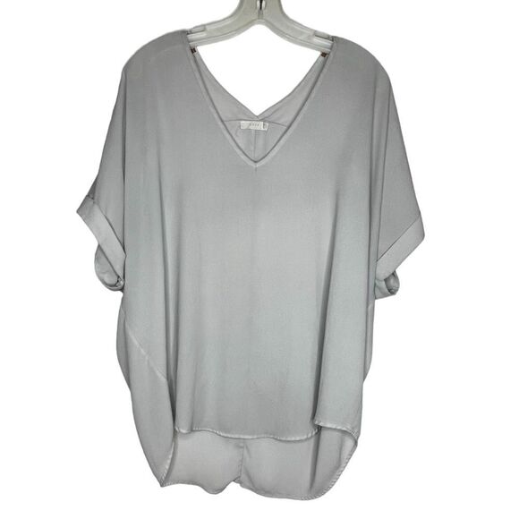 Lush Top - Picture 1 of 6